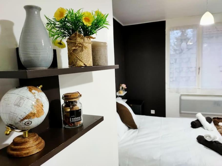 Pause Entre Deux Meaux ► Proche Disneyland Paris ► Wifi ► Netflix ► 24/24H Penchard Eksteriør billede